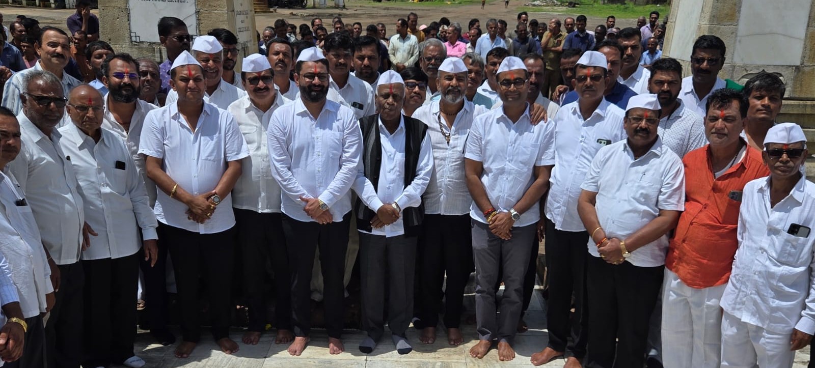 ಸಹಕಾರ ಕ್ಷೇತ್ರ, ಸಮಾಜ ಮತ್ತು ತಾಲೂಕಿನ ಹಿತದೃಷ್ಟಿಯಿಂದ ಒಂದಾಗಿದ್ದೇವೆ: ಮಾಜಿ ಸಚಿವ ಎ.ಬಿ.ಪಾಟೀಲ